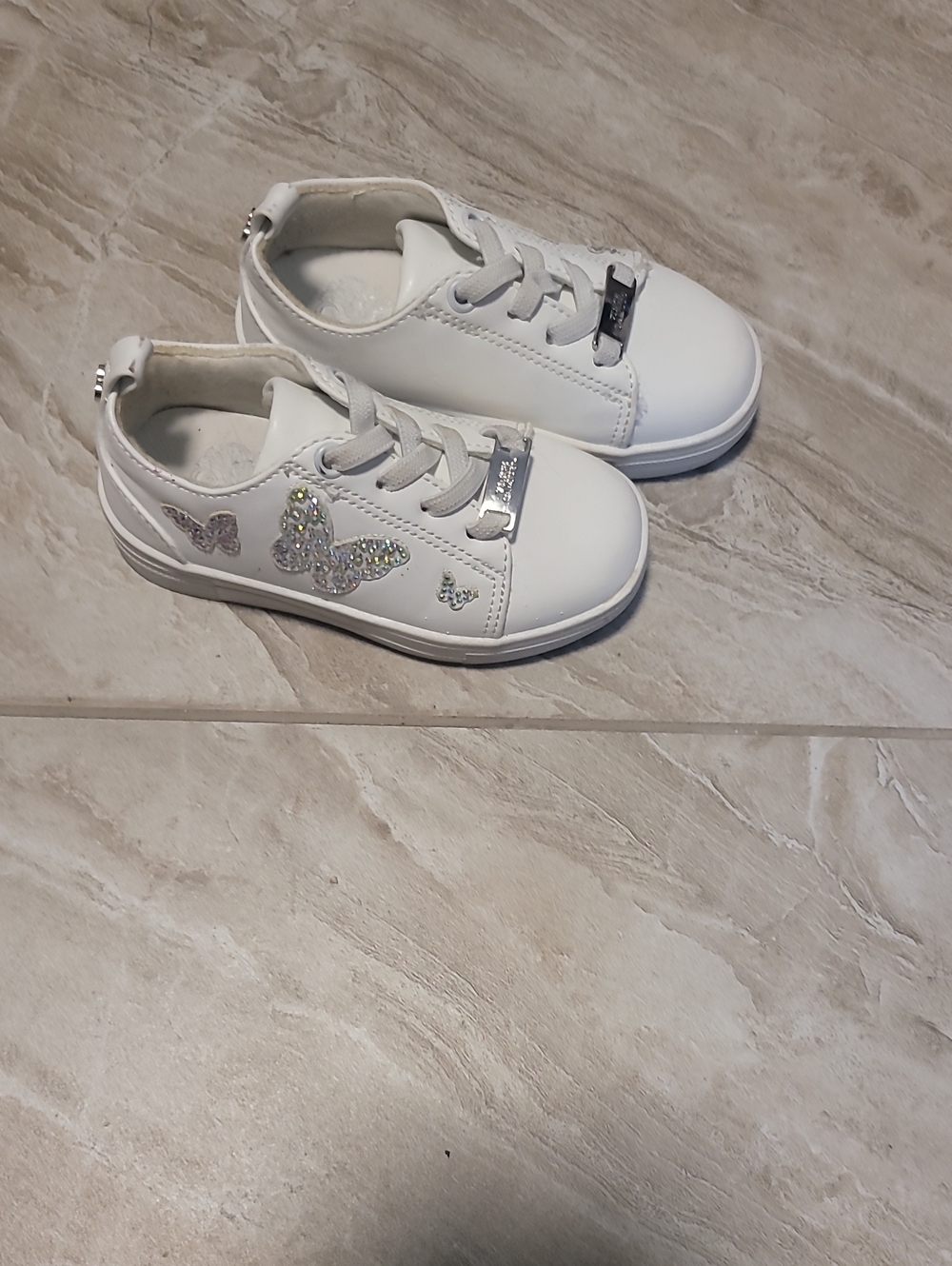 Vince Camuto White Girls Sneakers with Sparkle Butterfly Accents